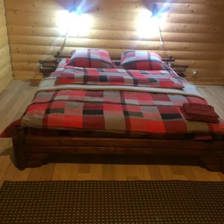 три берези 3*