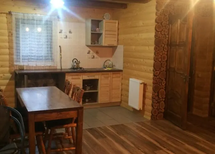 три берези Konukevi Yaremche